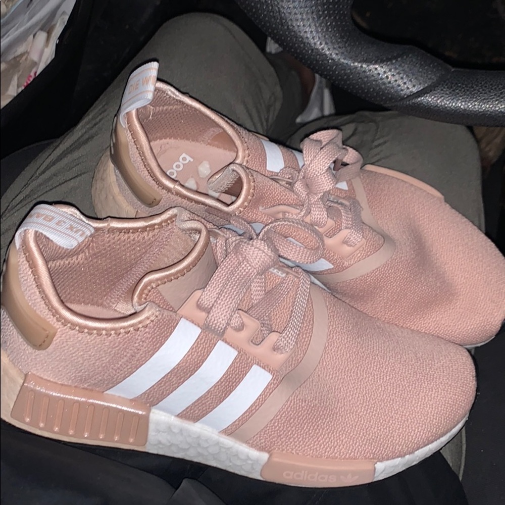 Adidas NMD r1 size 7.5